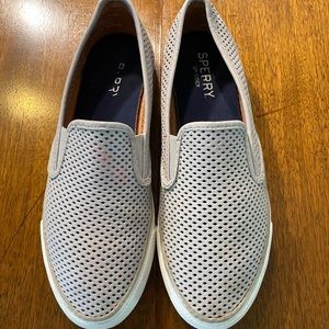 Sperry Women’s Grey Sneakers